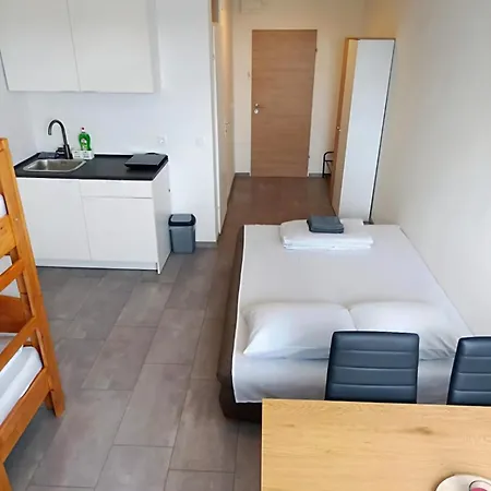 Quiet And Comfortable For Four Apartamento *